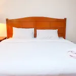 3 Bedrooms Luxury Senopati Scbd Apartment By Travelio