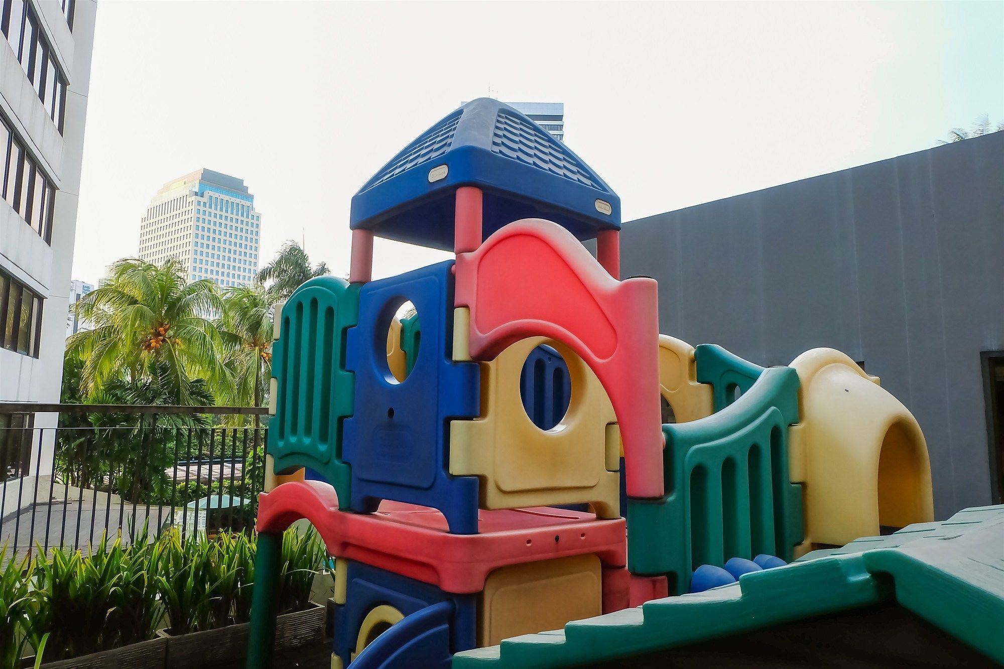 3 Bedrooms Luxury Senopati Scbd By Travelio *
